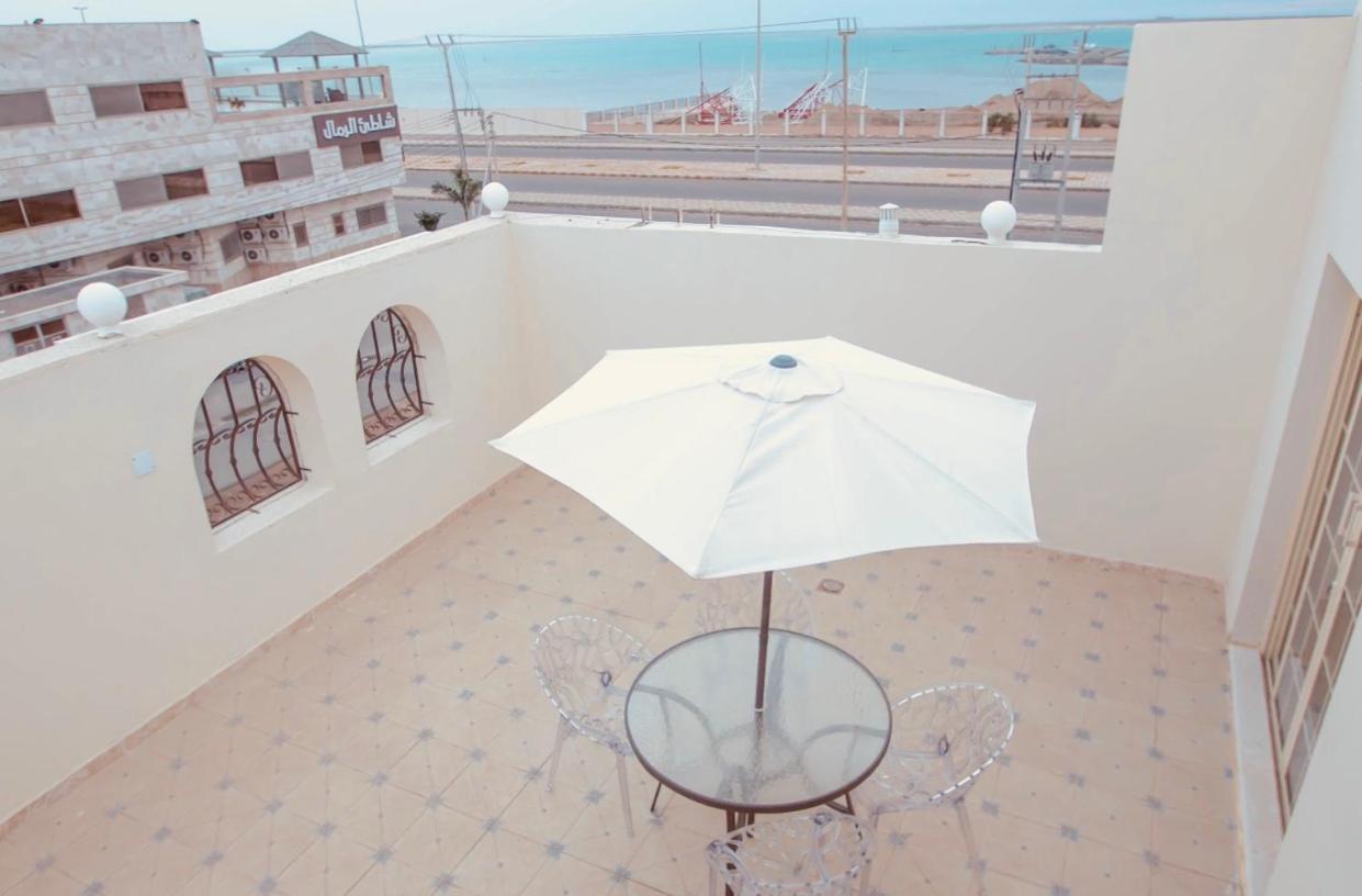 מלון ראיס Arees Beach מראה חיצוני תמונה
